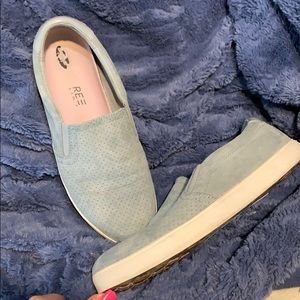 dr scholl’s slip ons with a memory foam insert.